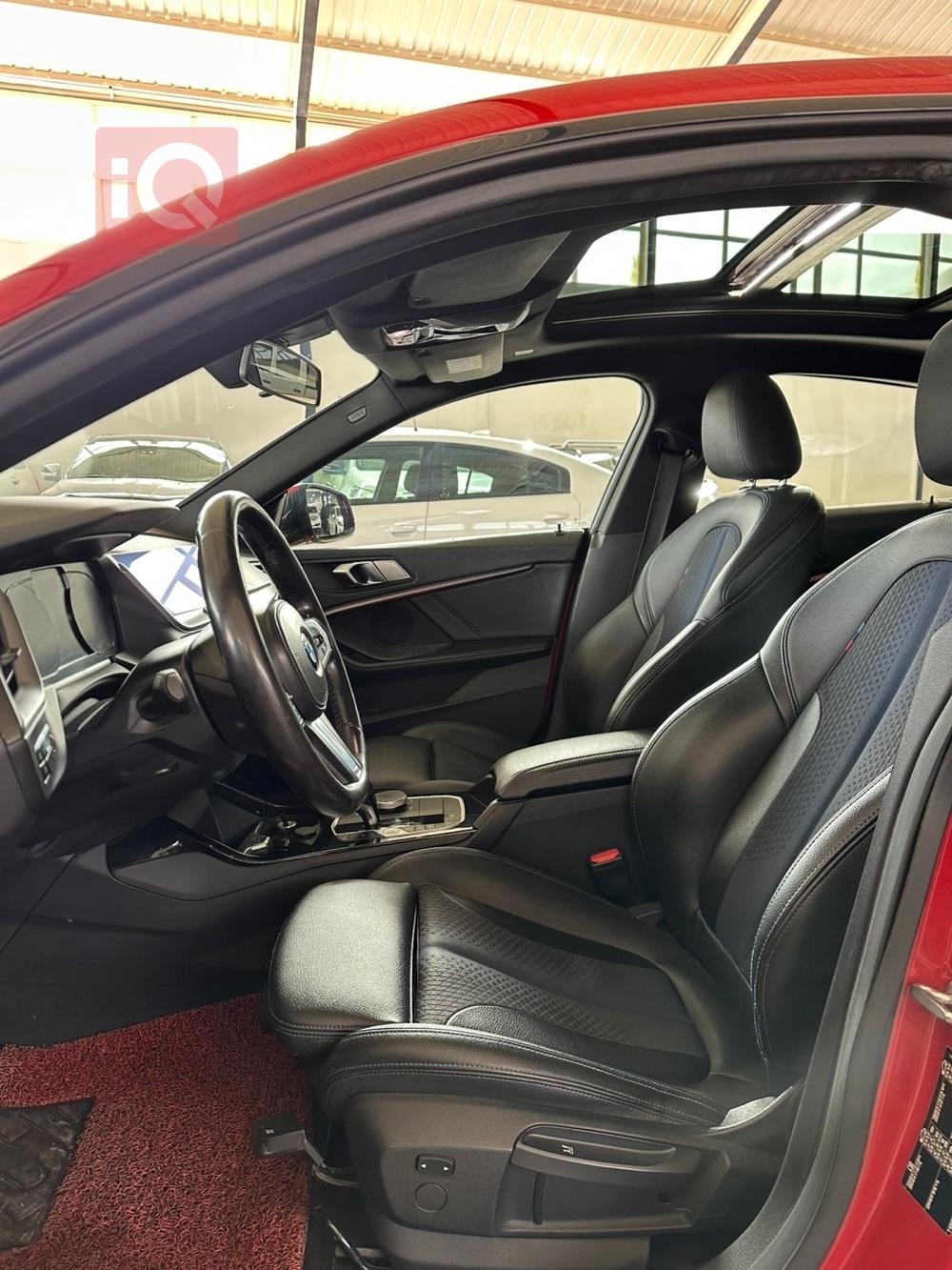 بي ام دبليو الفئة 2